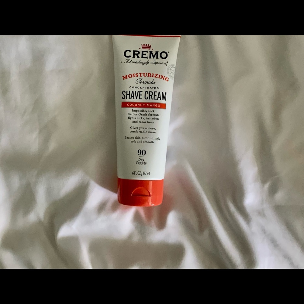 New unopened CREMO coconut mango moisturizing shave cream for men or women